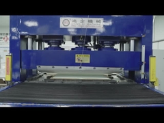 কারখানার যন্ত্রাংশ এবং প্রতিদিন কাজ করা